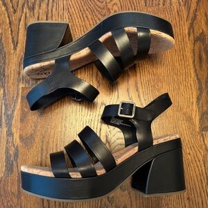 Ladies Kork-Ease Pasha black heel sandals, new in box